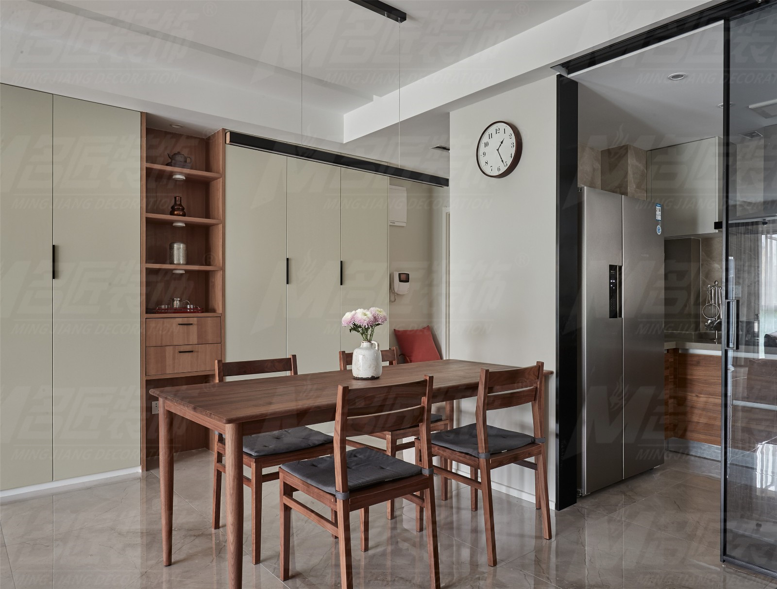 现代简约风格家装设计室内装修效果图-餐厅 现代简约风格家装设计室内装修效果图-餐厅