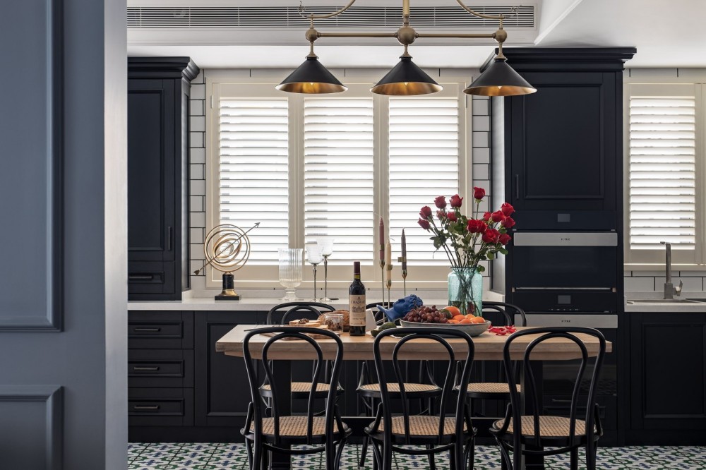 现代美式风格室内家装案例效果图-餐厅 现代美式风格室内家装案例效果图-餐厅